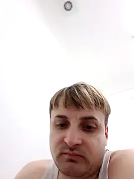 Snapshot of Eusuntnoulgigolo chatting on 03-31-26, 05:24 Eusuntnoulgigolo online show from 03-31-26, 05:24