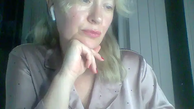 Mary888x online show from 03-10-25, 05:50