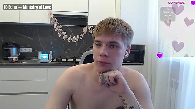 yourlildemon online show from 06-17-26, 03:46