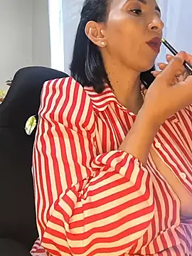 Mrsvictoriaaa online show from 05-29-26, 08:29