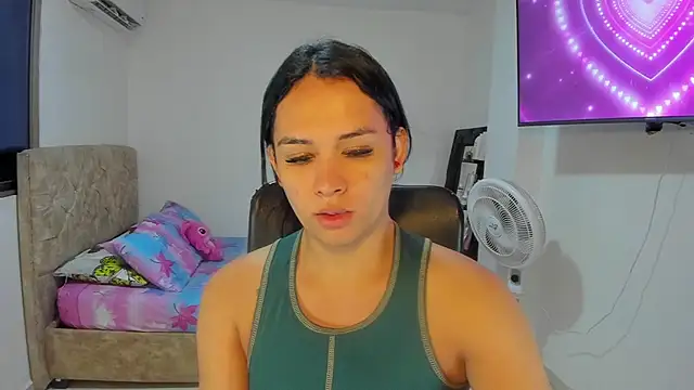 Ladyy Sweet22 online show from 06-20-26, 12:52