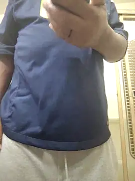 Snapshot of KingSlim56 chatting on 10-11-25, 02:15 KingSlim56 online show from 10-11-25, 02:15