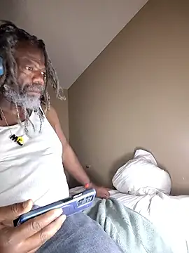 Snapshot of KingSlim56 chatting on 01-11-26, 10:53 KingSlim56 online show from 01-11-26, 10:53