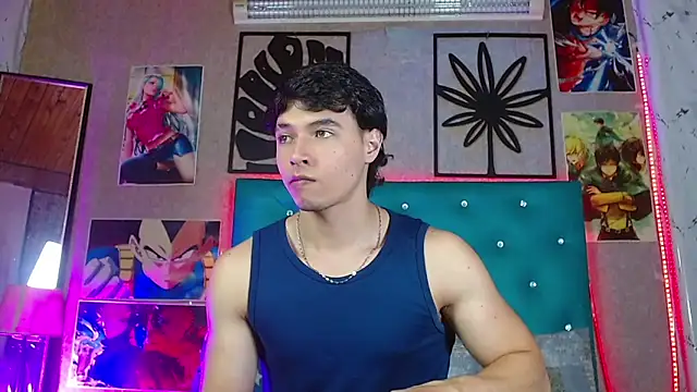 LiamAndrewzz online show from 05-17-26, 04:21