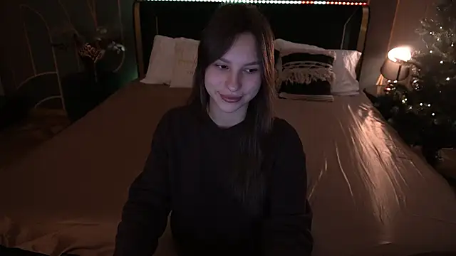 PaigePrado online show from 12-22-25, 06:43