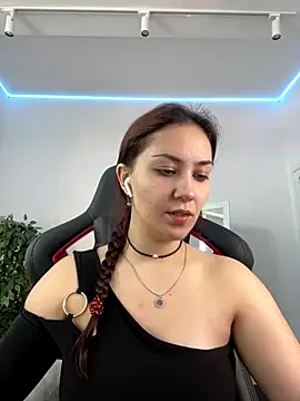 AshleySkott  online show from 10-10-25, 08:13