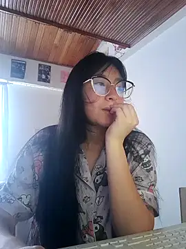 Arielle lov online show from 10-26-25, 04:35