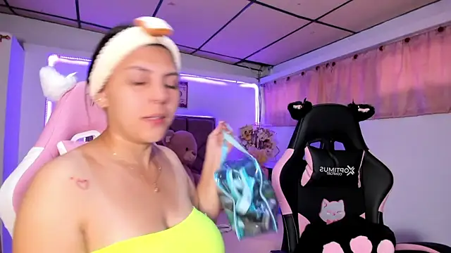 Cristal Smith20 online show from 03-27-26, 12:05