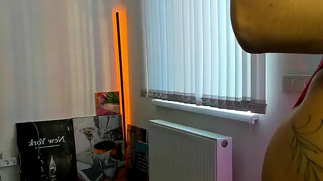 Andrea tasty online show from 05-17-26, 03:41