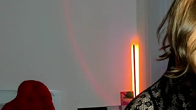 Andrea tasty online show from 05-23-26, 04:44