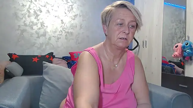 RosesandLillies online show from 03-16-26, 05:50