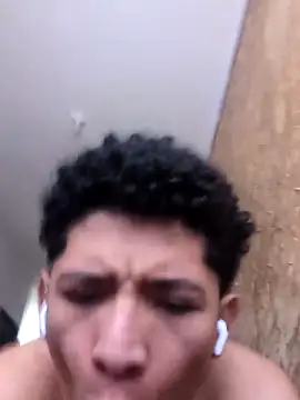 Magno 03 online show from 10-24-25, 04:03