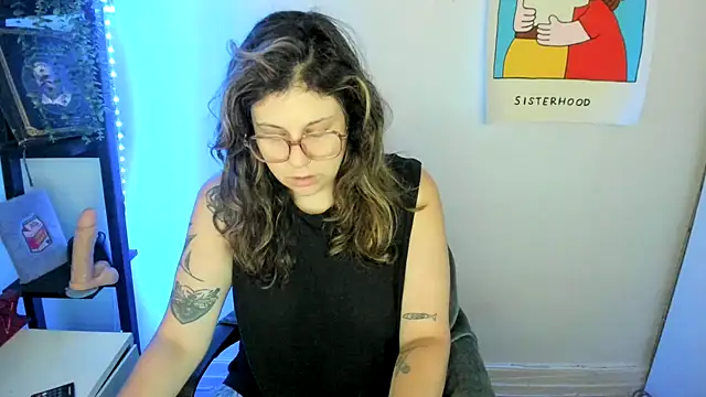 Rosiee69  online show from 06-27-26, 01:17