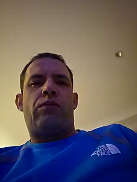 Snapshot of Nidge251 chatting on 03-21-26, 04:50 Nidge251 online show from 03-21-26, 04:50