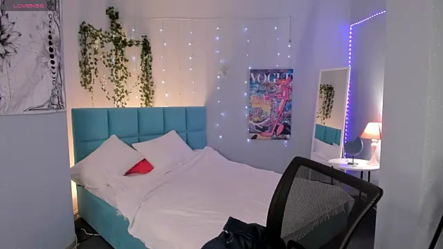 boozekirs  online show from 03-18-26, 02:58