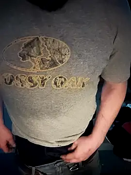 Cummaker69 online show from 12-23-25, 04:43