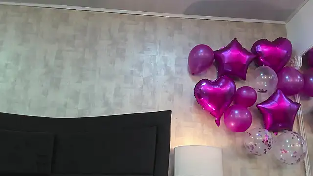 NahomyCarther online show from 02-15-26, 11:23