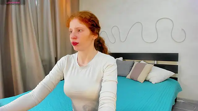 Sandra Wi1son online show from 05-30-26, 01:03