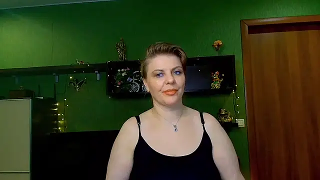 VeronikawGold online show from 04-06-26, 07:59