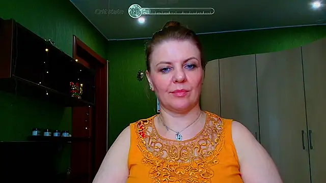 Snapshot of VeronikawGold chatting on 06-16-26, 08:28 VeronikawGold online show from 06-16-26, 08:28