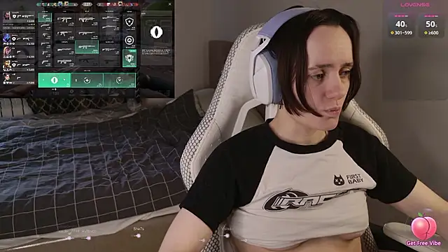 Luna Loveee online show from 03-27-26, 08:26