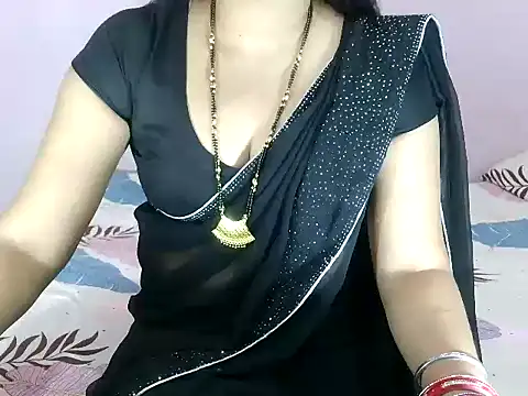 Snapshot of siyajaan chatting on 03-18-26, 06:44 siyajaan online show from 03-18-26, 06:44