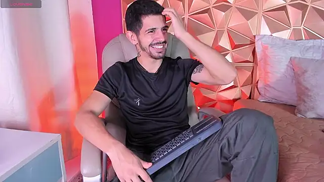 AlejandroStormm online show from 03-22-26, 05:00