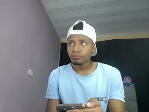 Liam Canales online show from 02-21-25, 04:51