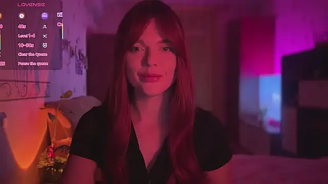 CherryRed Girl online show from 03-23-26, 12:03