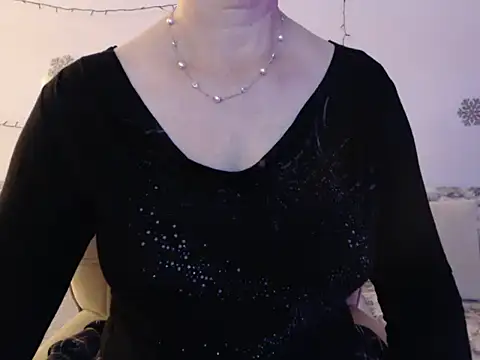 YourfantasyGiuly online show from 05-09-26, 06:35