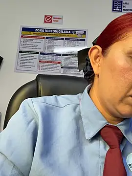 Snapshot of Megan-01- chatting on 07-10-26, 12:52 Megan-01- online show from 07-10-26, 12:52
