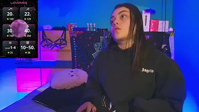 Snapshot of ChloeAllennn chatting on 06-19-26, 10:41 ChloeAllennn online show from 06-19-26, 10:41