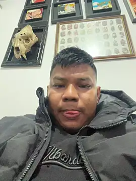 Saipuer31 online show from 04-16-26, 09:39