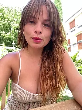 gynna kimera online show from 06-19-26, 10:52