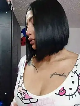Snapshot of Kylie_brazt chatting on 07-14-26, 01:41 Kylie brazt online show from 07-14-26, 01:41