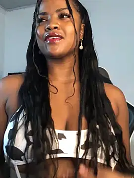 Snapshot of ValerieBlakee chatting on 05-27-26, 09:56 ValerieBlakee online show from 05-27-26, 09:56