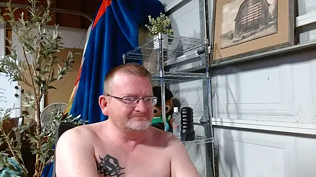 Randomoldguy615 online show from 02-27-25, 01:48