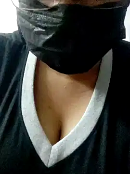 Snapshot of mythilli chatting on 02-24-25, 01:42 mythilli online show from 02-24-25, 01:42