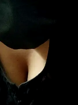 Snapshot of mythilli chatting on 03-07-25, 10:02 mythilli online show from 03-07-25, 10:02