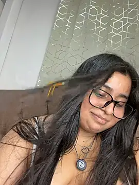 Snapshot of virginbrunette99 chatting on 06-29-26, 07:25 virginbrunette99 online show from 06-29-26, 07:25