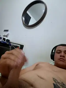 comcoroas online show from 05-01-26, 12:15