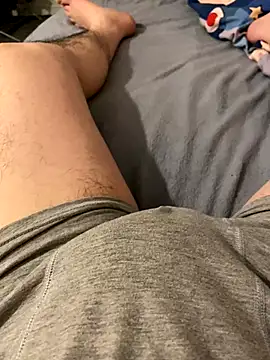 zou 9997 online show from 12-16-25, 03:22