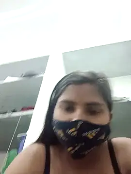 Snapshot of heena-3678 chatting on 03-12-25, 09:44 heena-3678 online show from 03-12-25, 09:44