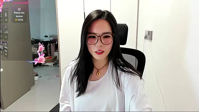 xixiya888 online show from 03-22-26, 12:58