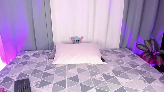 Iam brittanyjhons online show from 04-02-26, 05:49