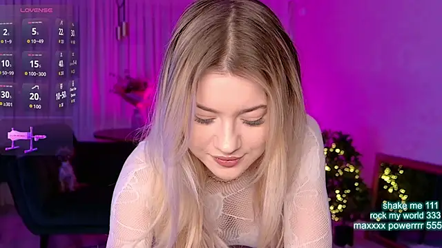 CutiePie69   online show from 04-18-26, 07:58