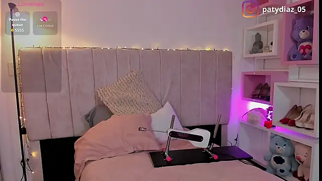 MiiaParker6972 online show from 02-18-26, 01:12