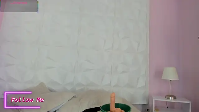 Valeriagomez  online show from 12-19-25, 11:17