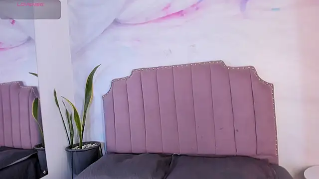 Valeriagomez  online show from 02-24-26, 12:25