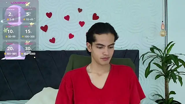 Maximoherrera 16 online show from 04-23-26, 01:02